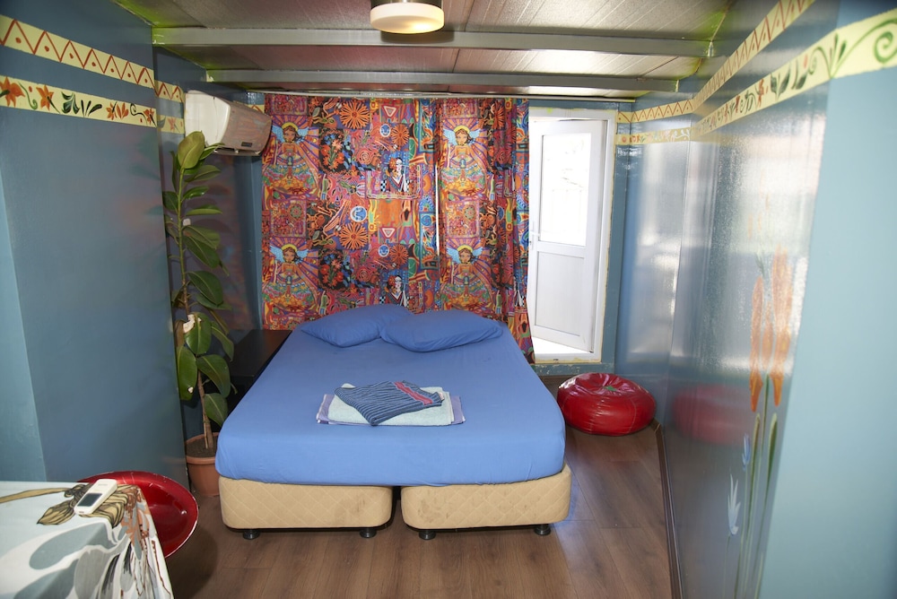 Double Room, Shared Bathroom photo 1