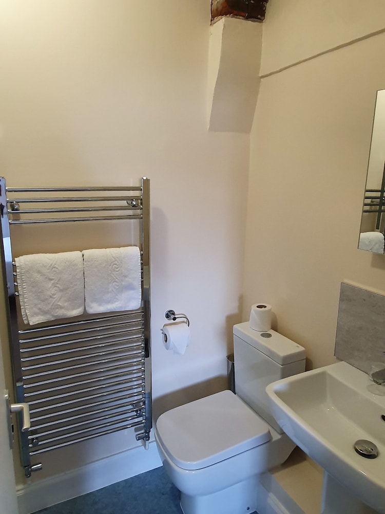 Superior Double Room, Beach View - Photo 13