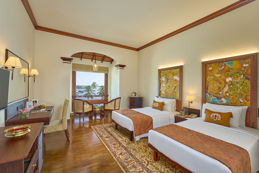 Grand Heritage Lake View Twin - Photo 3