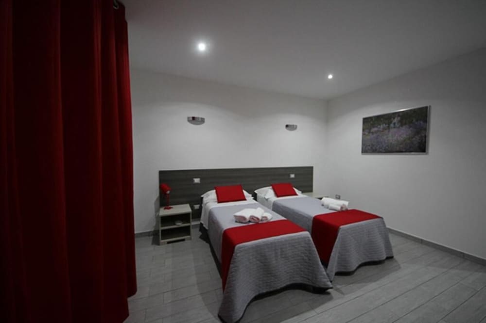 Junior Double Room, 2 Twin Beds