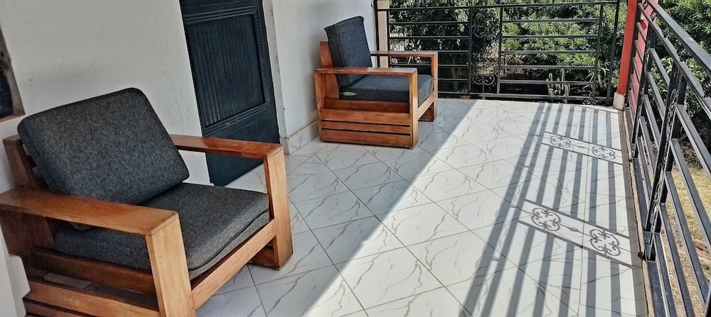 Deluxe Villa, Balcony