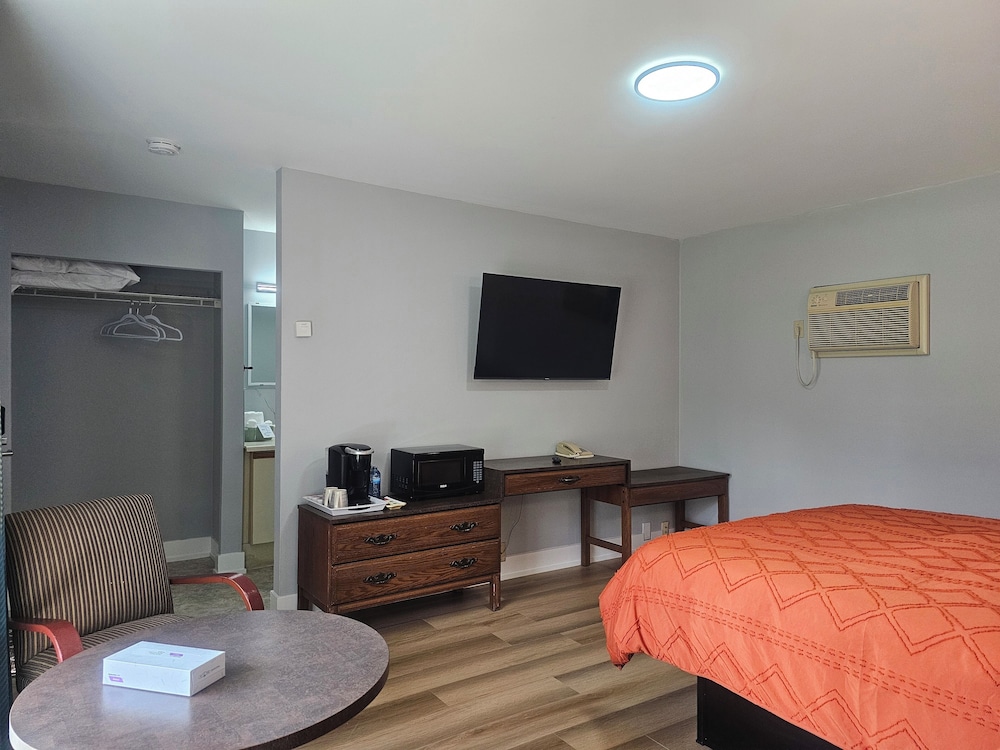 Exclusive Single Room, 1 Queen Bed photo 1