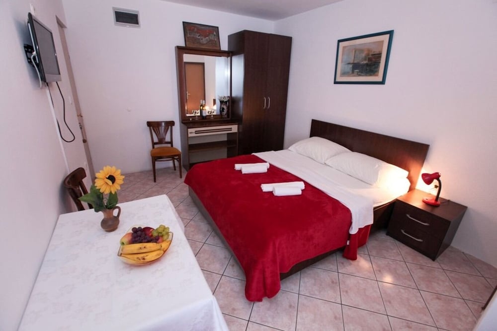 Studio (Ruz - Near Beach - 10 - Sa 203(2))