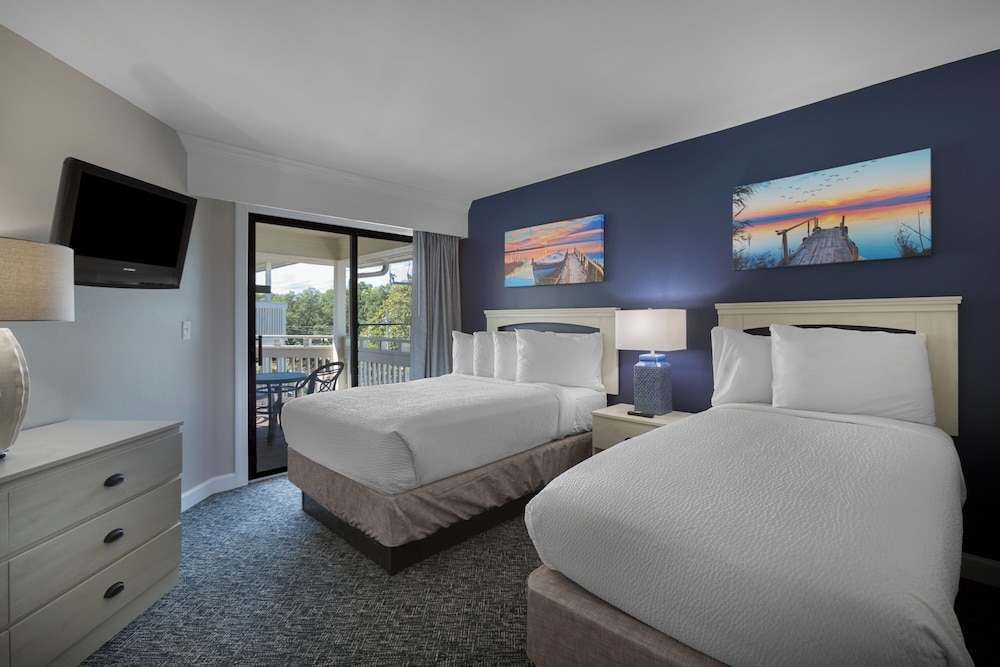 Chelsea Three Bedroom Condo