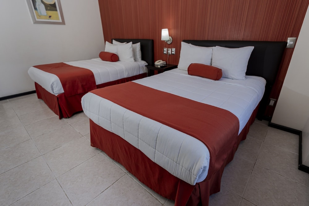 Standard Double Room, 2 Double Beds photo 2