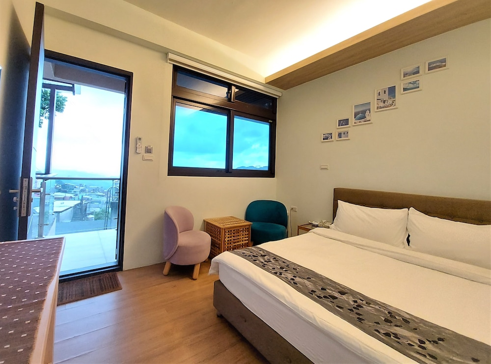 Standard Double Room (2F) photo 2