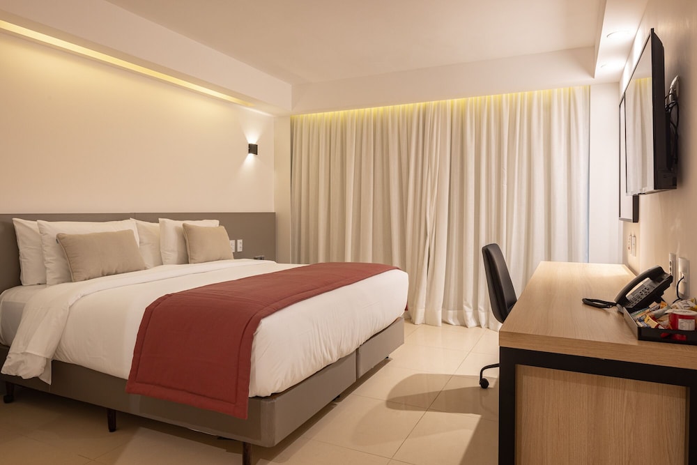 Room, 1 Queen Bed, Non Smoking - Photo 1