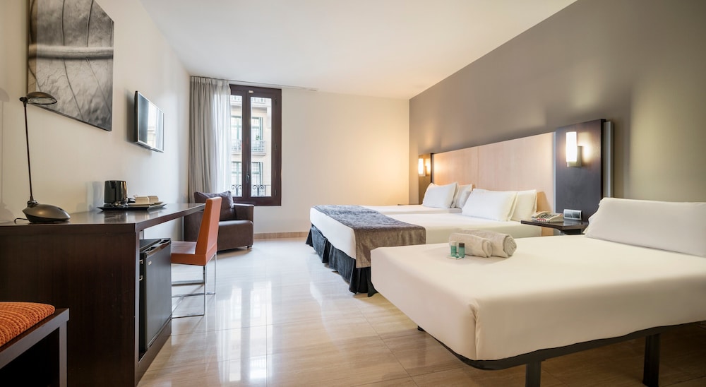 Triple Room, 2 adults and 1 child