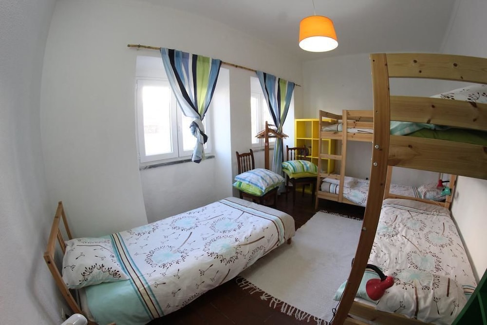 Shared Dormitory, Mixed Dorm (1 Bed in 5 Bed Dorm) photo 1