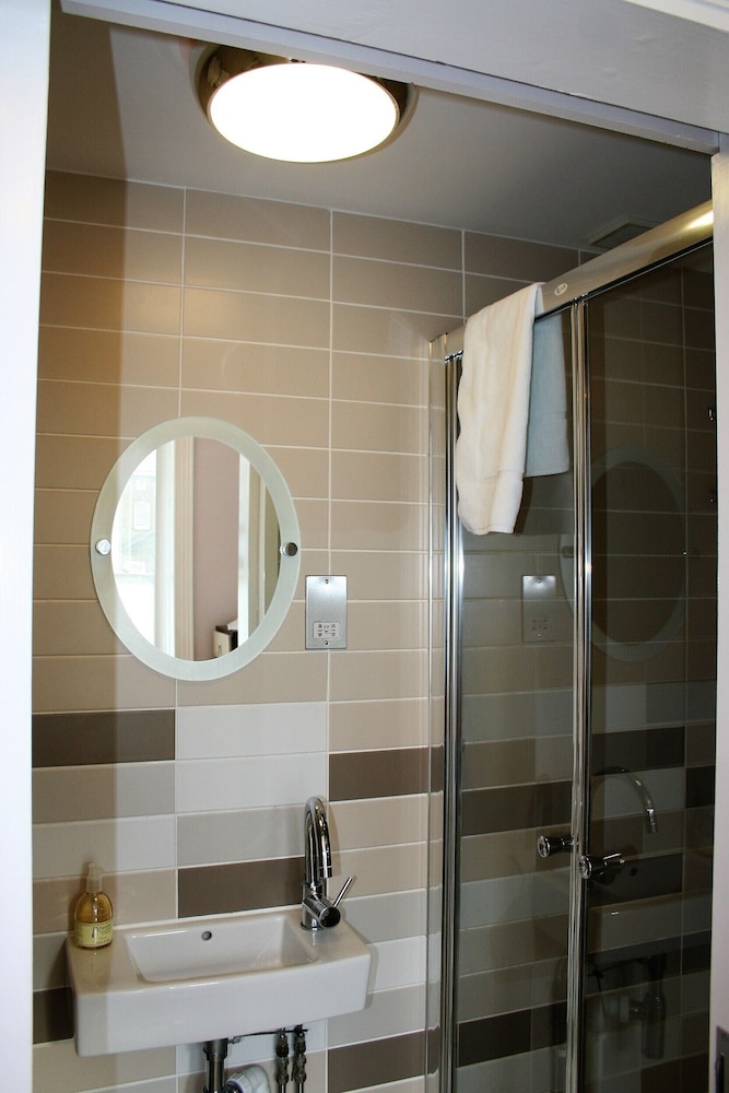 Double Room (First Floor) photo 2