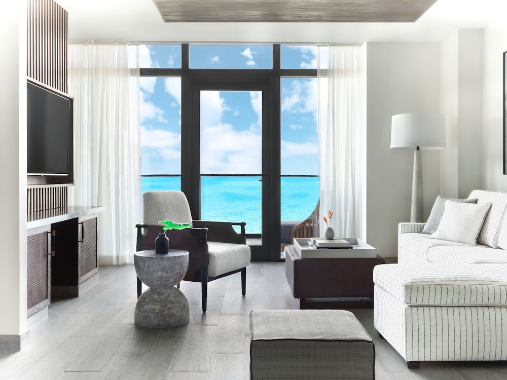 Suite, 1 King Bed, Ocean View (Roatan, Private Plunge Pool)
