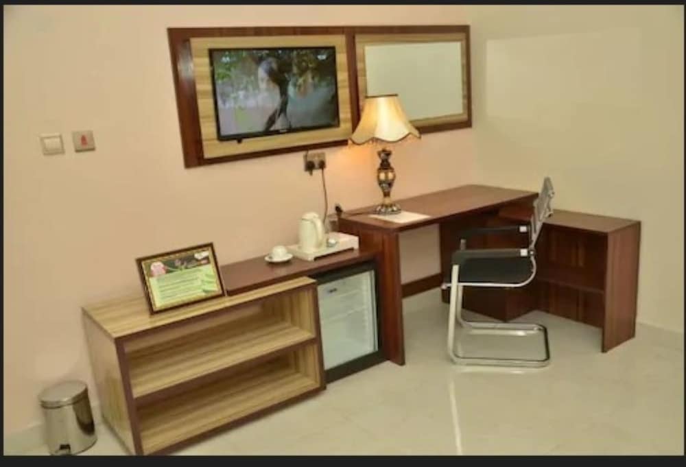 Executive Suite photo 3