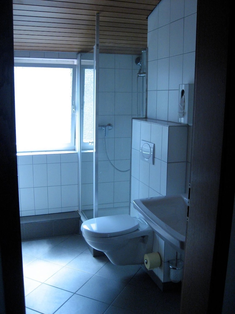 Double Room Single Use (external bathroom)