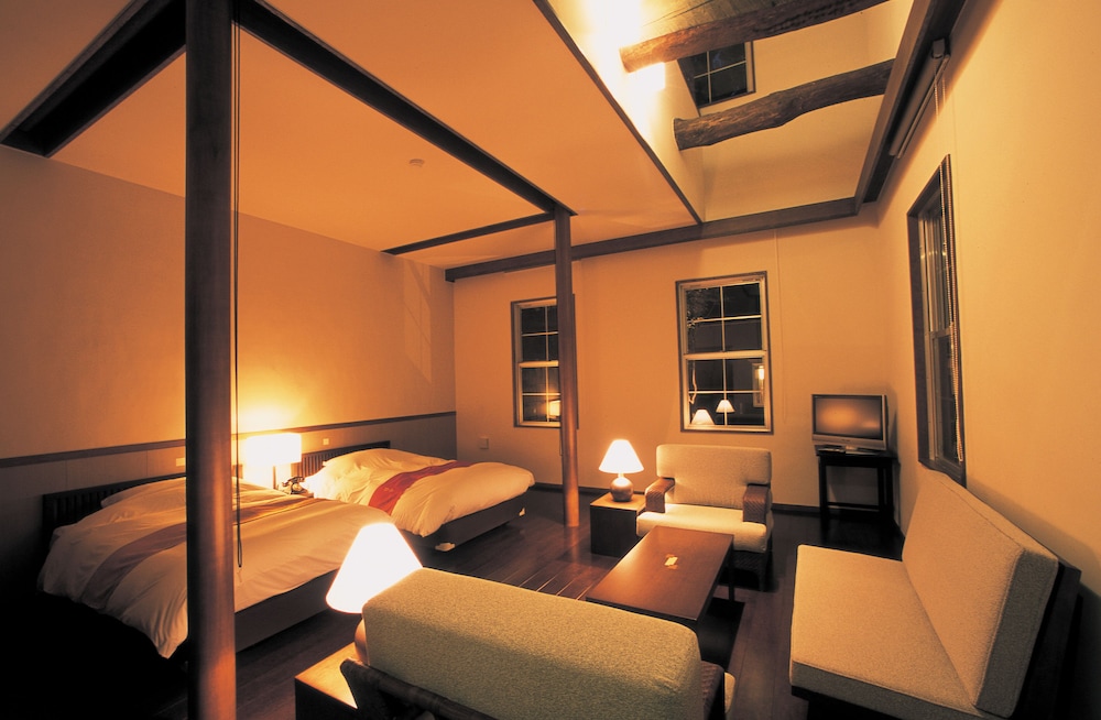 Premium Quadruple Room, Non Smoking - Photo 2
