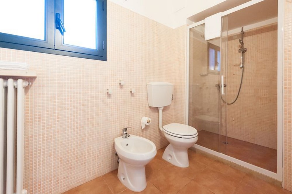 Basic Triple Room, Vineyard View photo 2