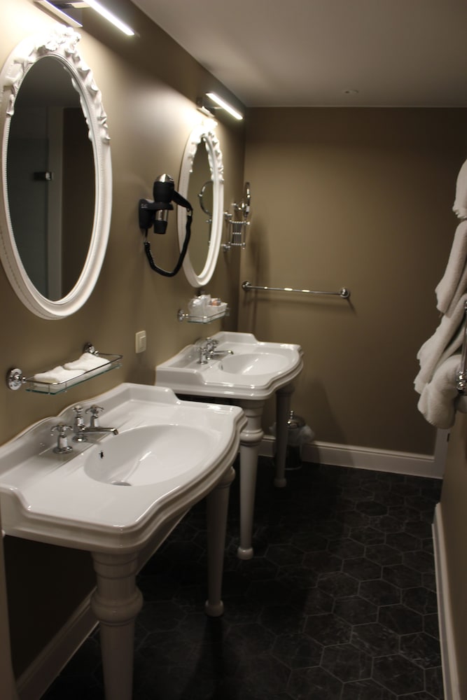 Classic Triple Room - Photo 4