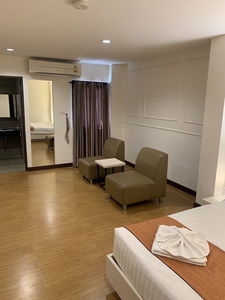 Superior Twin Room photo 2