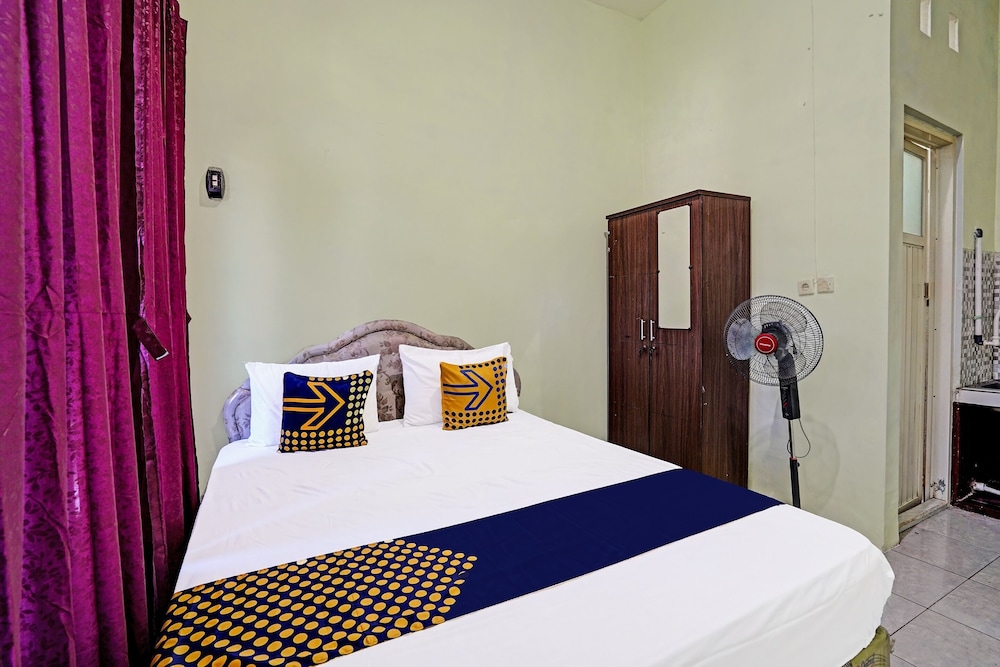 Economy Double Room photo 3