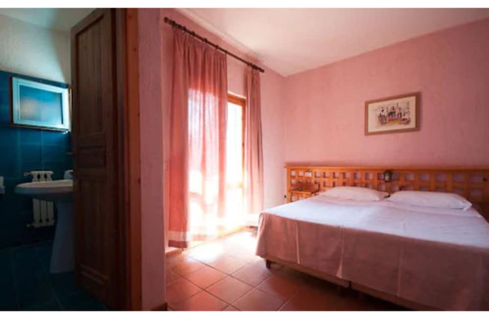 Classic Double Room photo 1