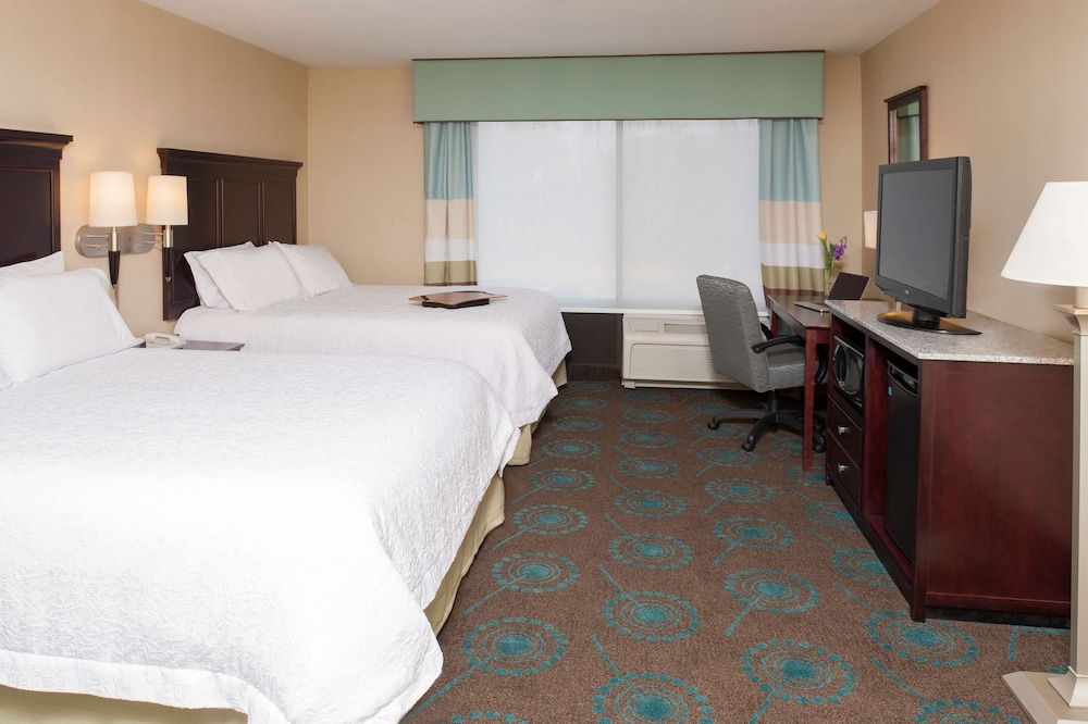 Standard Room, 2 Queen Beds Accessible Tub photo 2