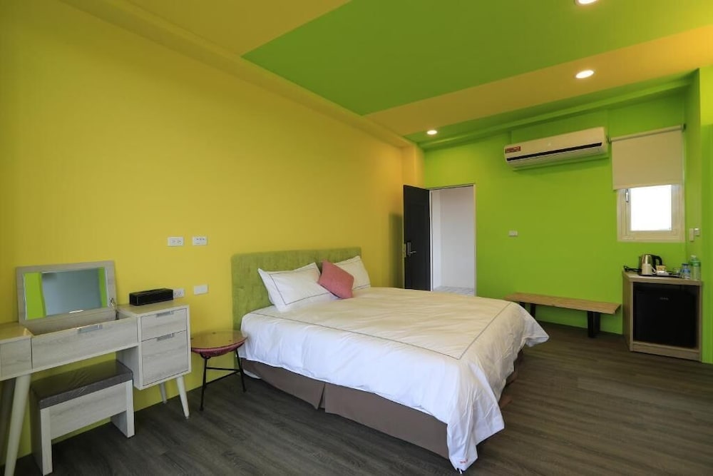 Double Room, Mountain View (3f) photo 2