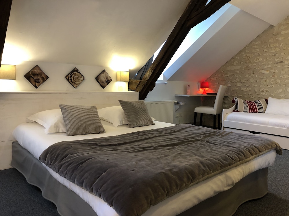 Premium Room - Photo 1