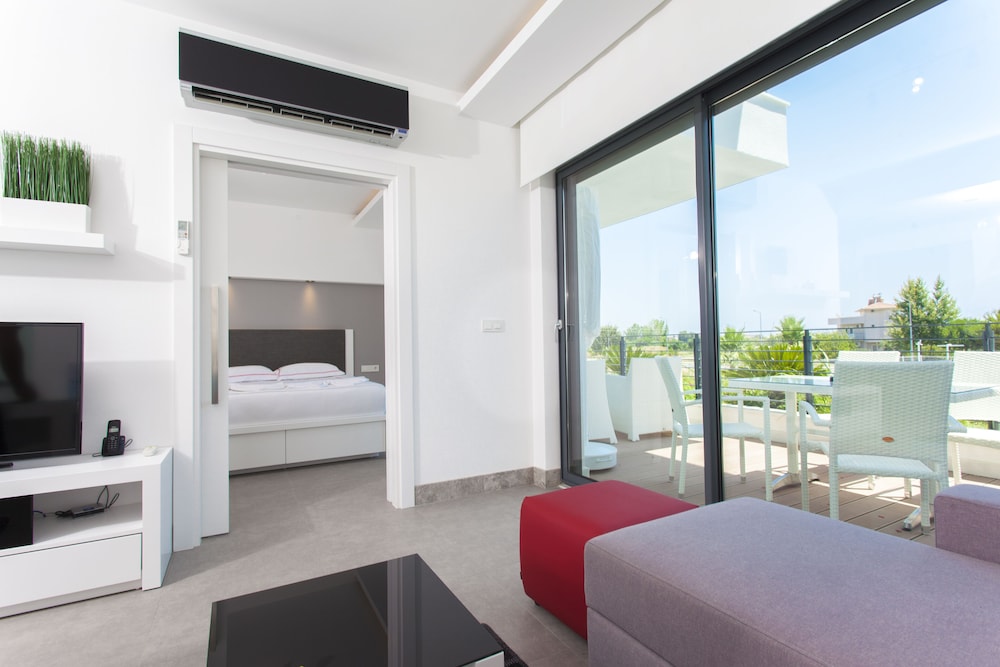 Standard Condo