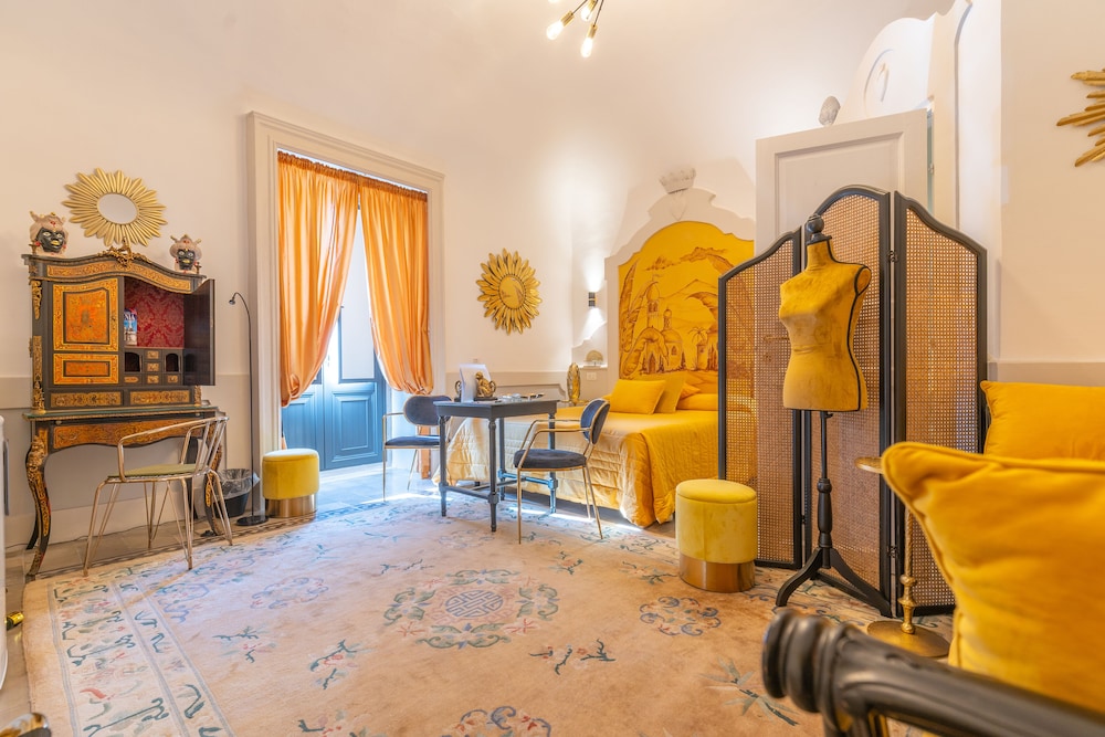 Junior Studio Suite, 1 Bedroom, Ensuite, City View