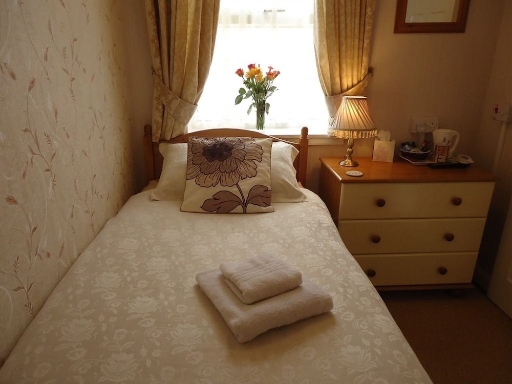 Single Room, Ensuite (Room 9) photo 1