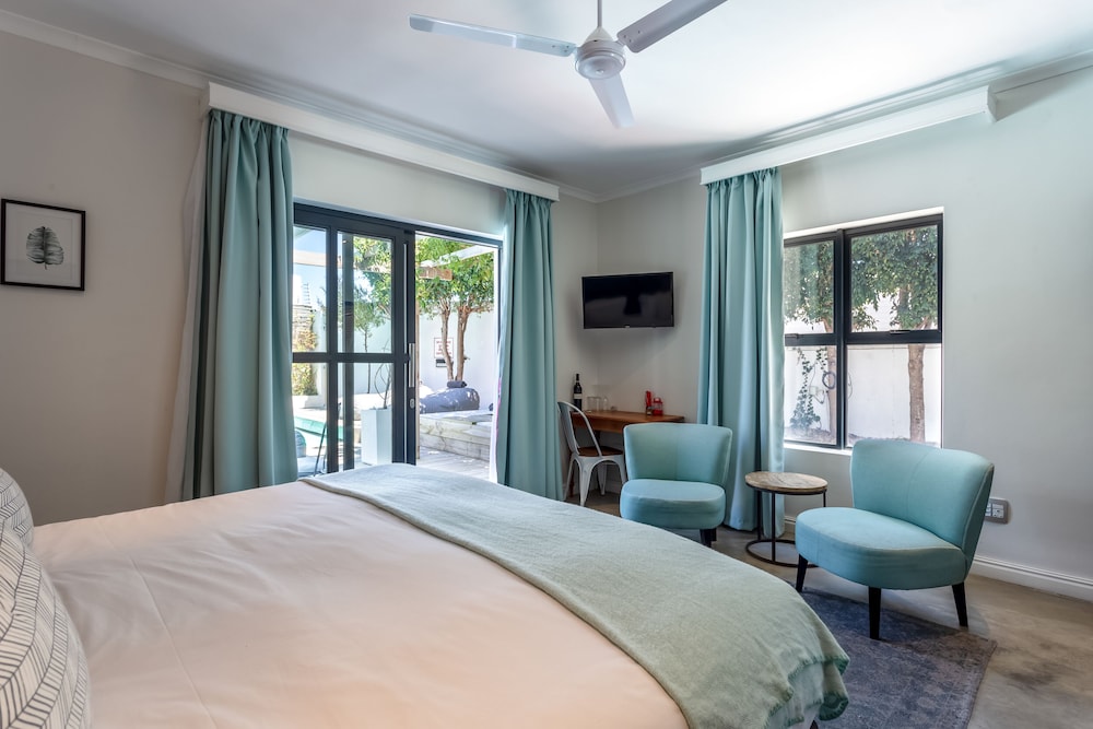 Patio Deluxe Rooms in the Villa photo 1