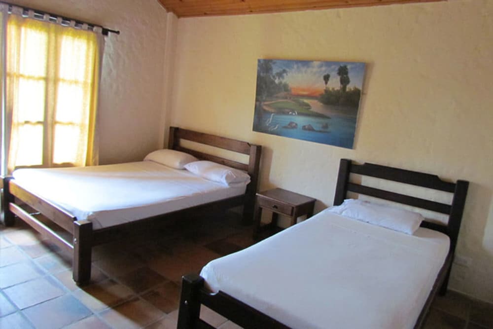 Family Cabin, 2 Bedrooms, 2 Bathrooms photo 1