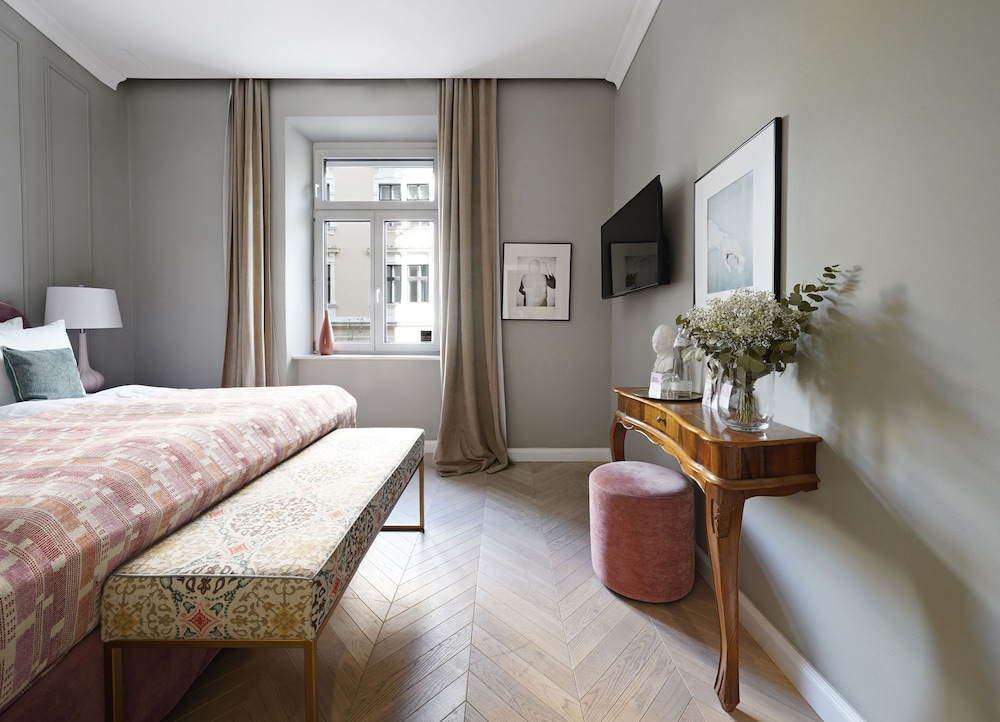 Standard Room - Photo 2