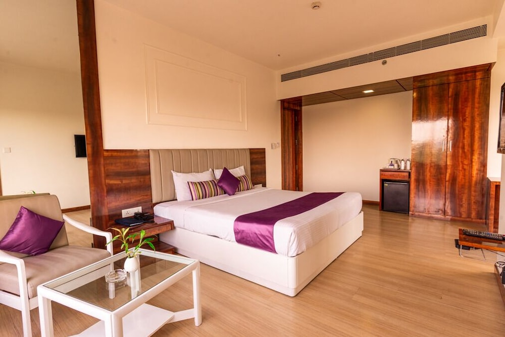 Club Room photo 2