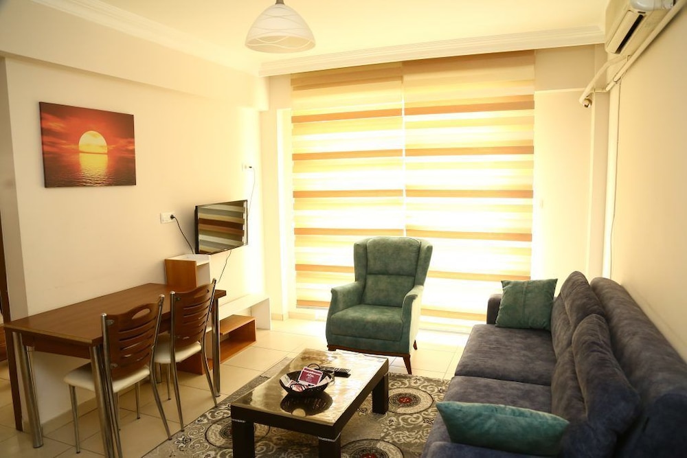 Basic Apartment, 1 Double Bed, Smoking photo 3