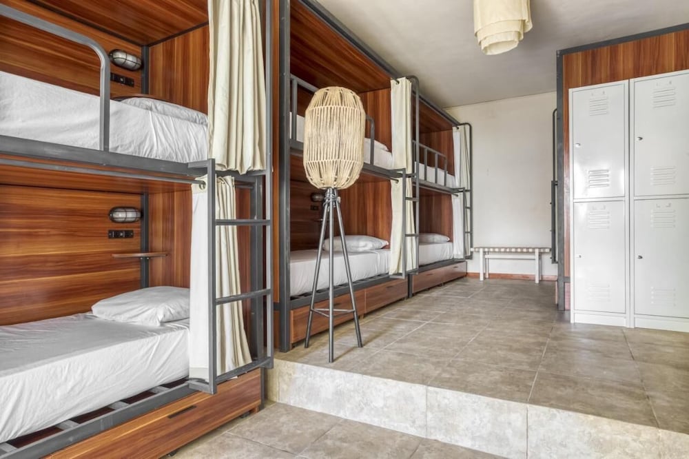 Family Studio Suite, Garden View