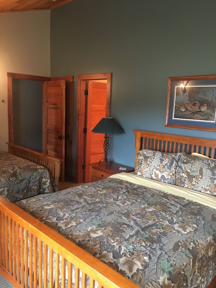 Quail Room photo 1