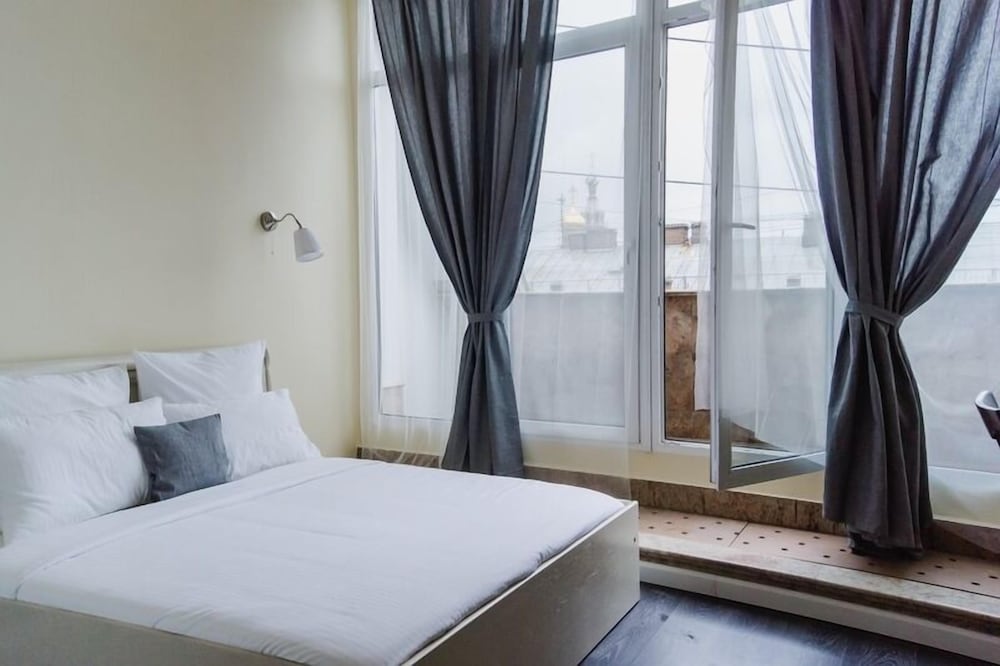 Apartment, Balcony