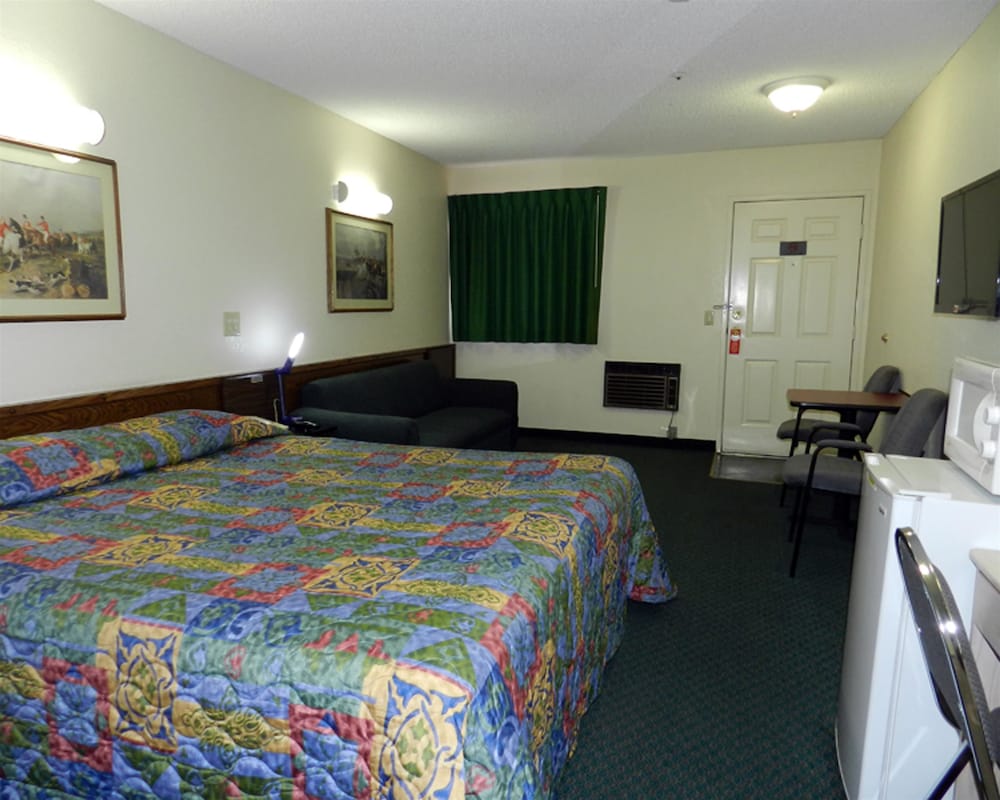 Junior Suite (Non-Smoking) photo 1