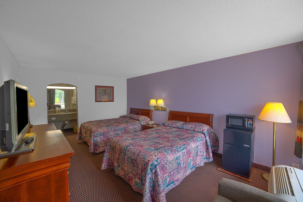Room, 2 Double Beds, Smoking photo 3