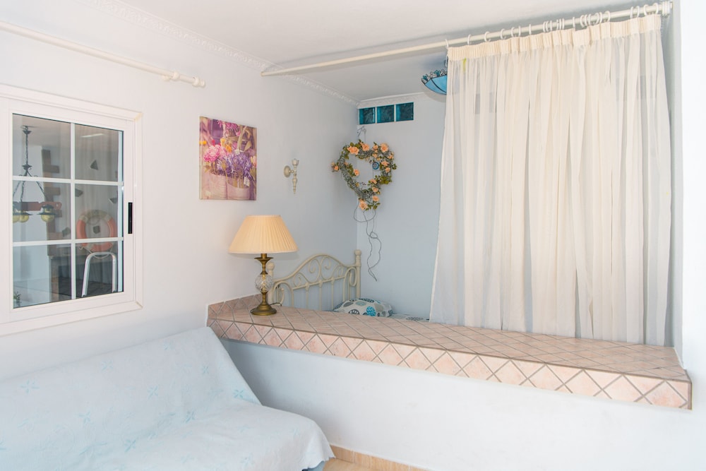 Comfort Suite photo 2