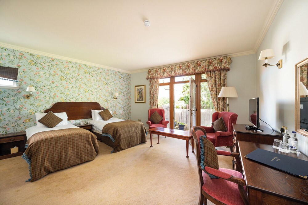 Superior Twin Room, 2 Twin Beds, Garden View