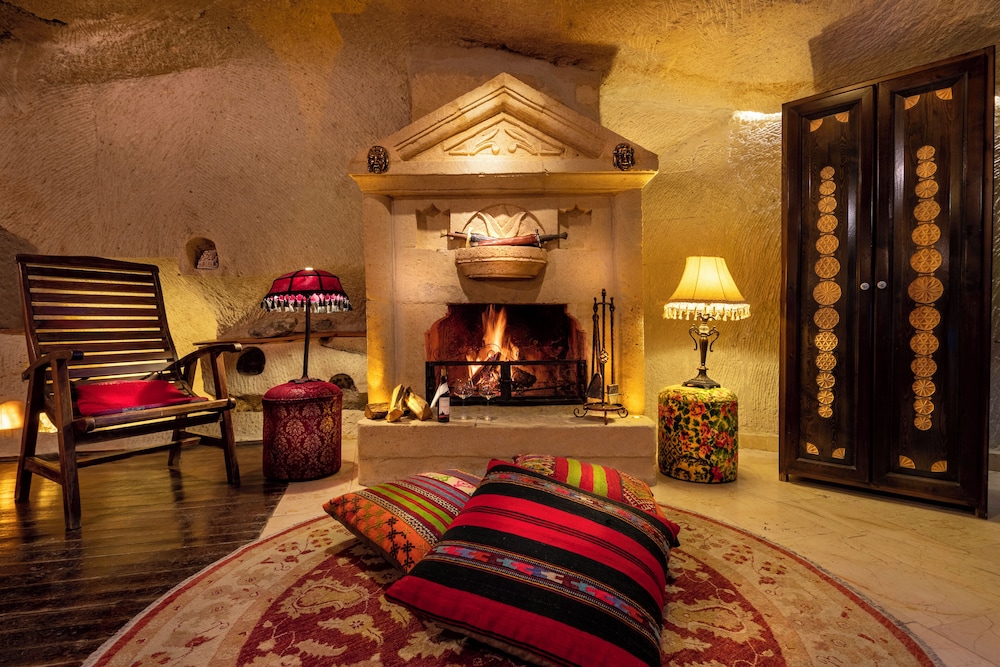 BYZANTINE KING SUITE with TURKISH HAMAM photo 3