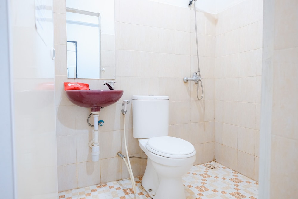 Premium Room (Reddoorz) - Photo 6