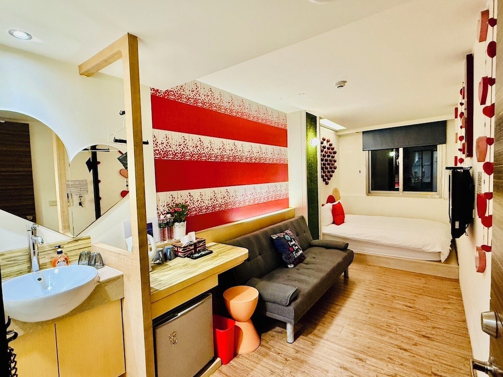 Comfort Double Room, Partial Lake View