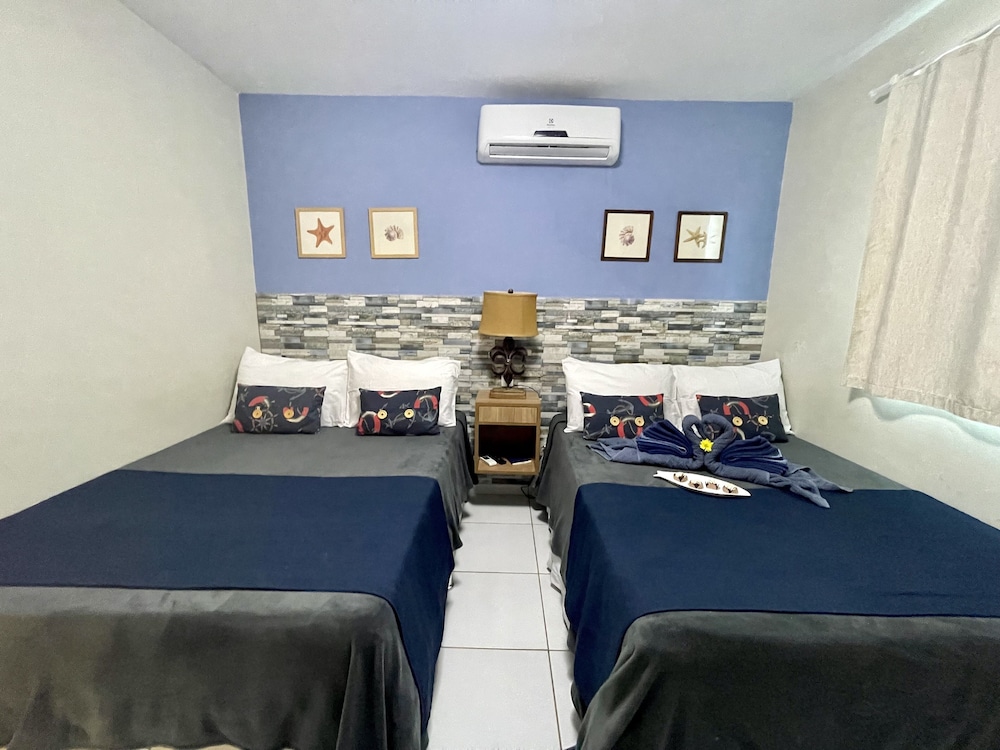 Quadruple Room photo 2