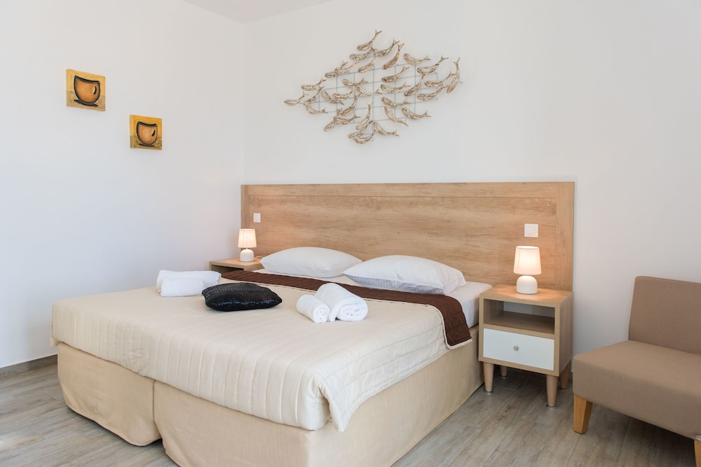 Deluxe Double Room, Sea View photo 3