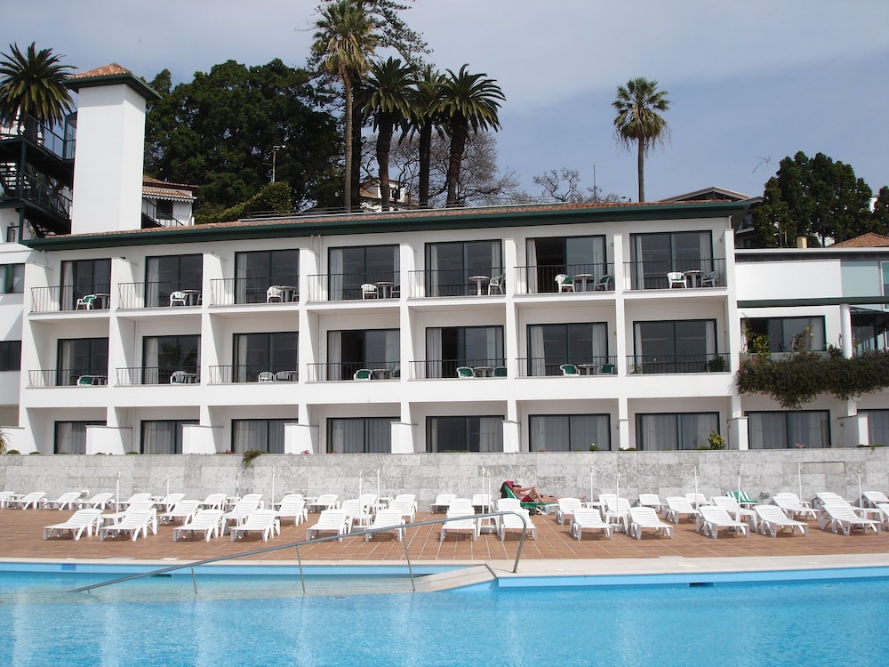 Double Room, Balcony, Sea View (Located in Penha de França Mar) thumbnail 6