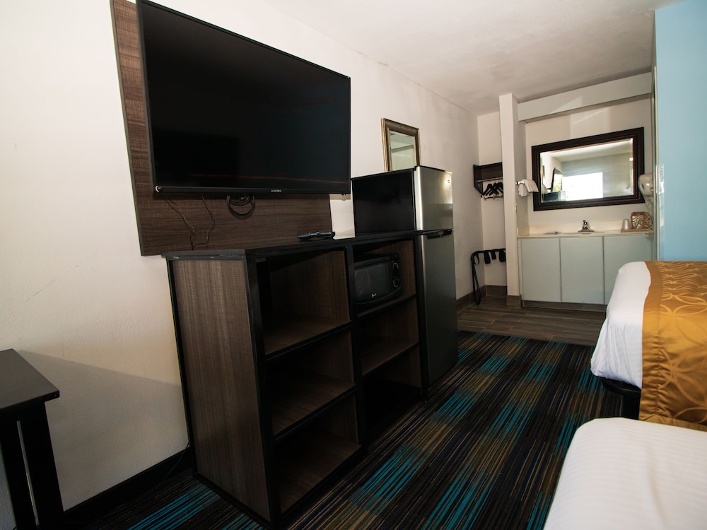 Extended Stay Double photo 3