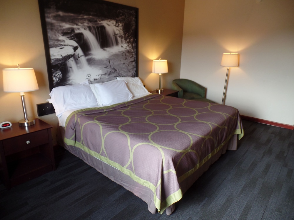 Standard Room, 1 King Bed - Photo 2