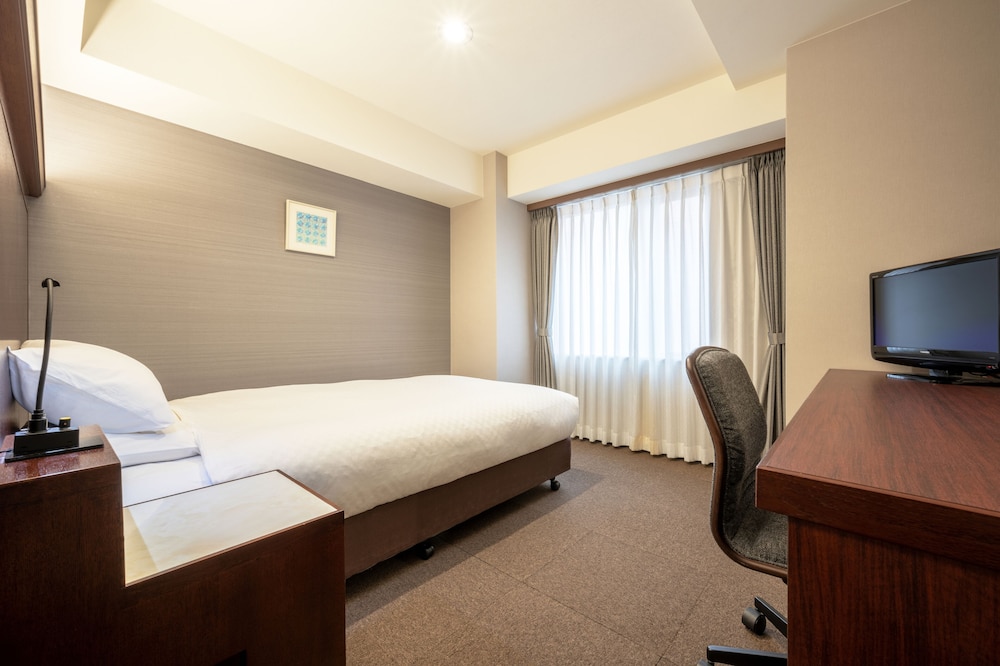 Semi-double Room